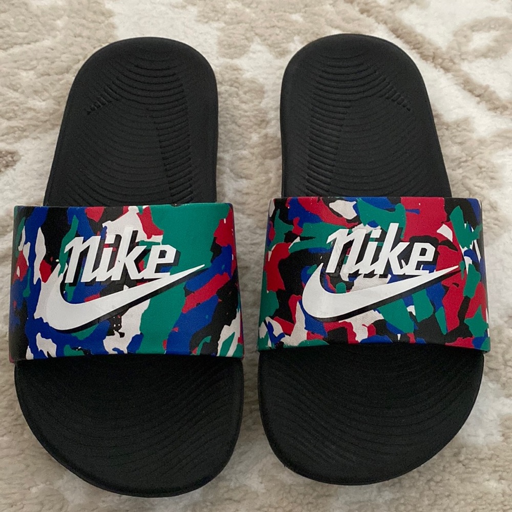 Nike Kids Slides